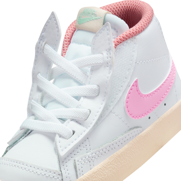 Pantofi sport Nike BLAZER MID '77 EU 22 - EU 27