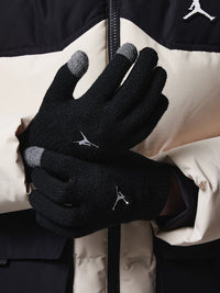 Caciula Jan Jordan Essentials S