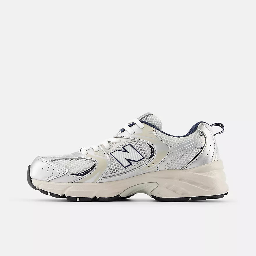 Sneakers-New Balance-530 - Footwear Classics Gradeschool EU 35.5 - EU 40