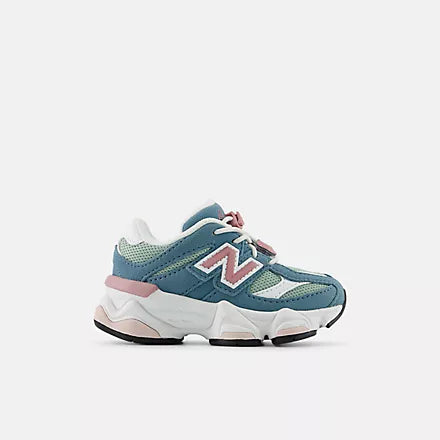 Pantofi sport New Balance 9060 Infant EU 20 - EU 27.5