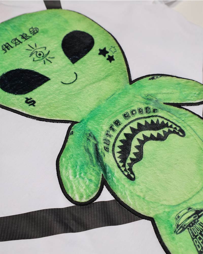 Image of Tricou Alien Plush Backpack White T-Shirt 8 - 16 Ani