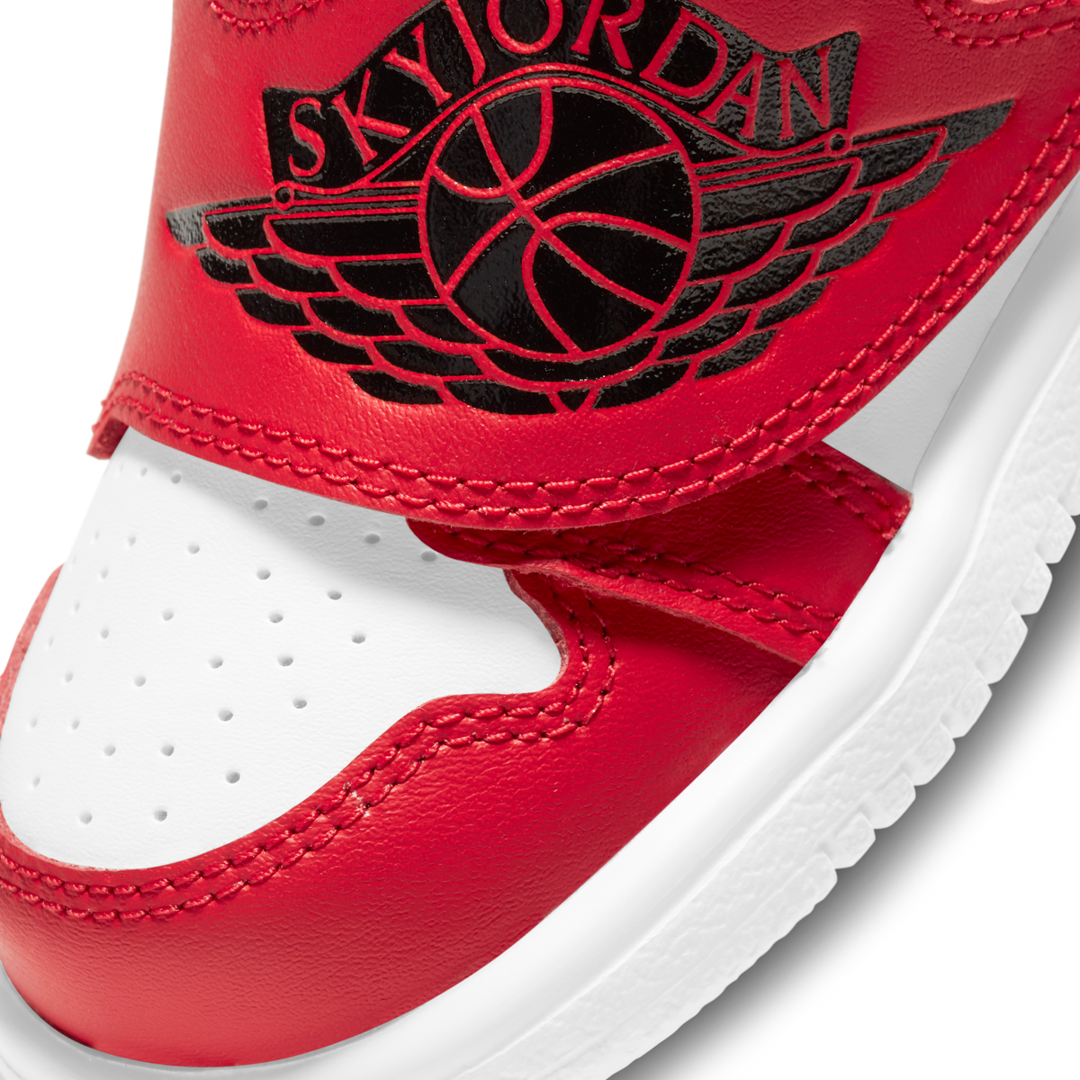 Pantofi sport Sky Jordan 1 Bt Nike EU 17 - EU 27