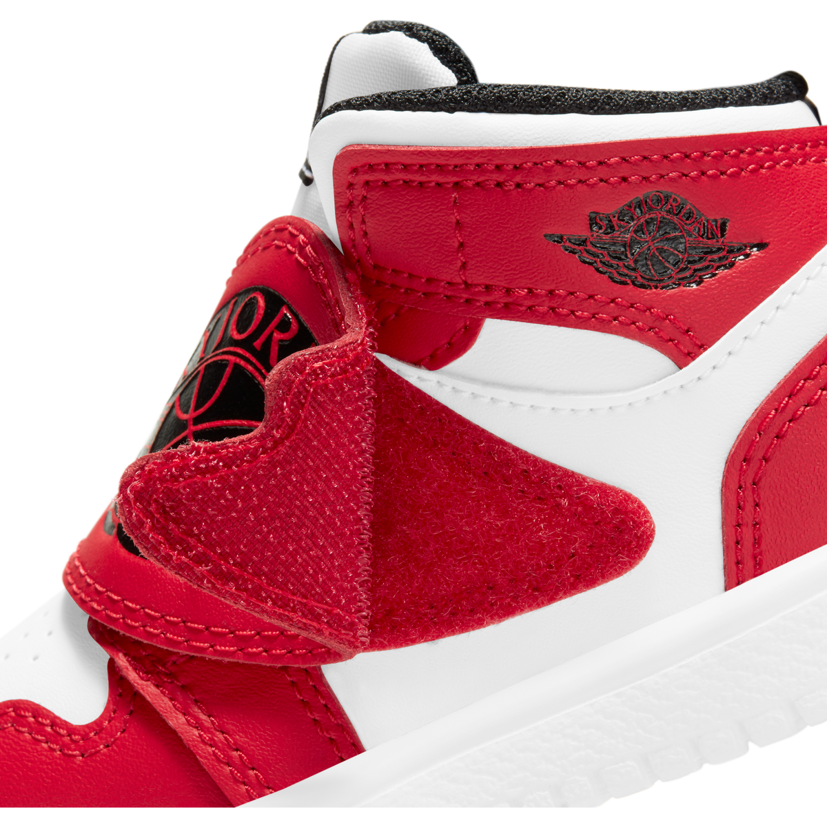Pantofi sport Sky Jordan 1 Bt Nike EU 17 - EU 27