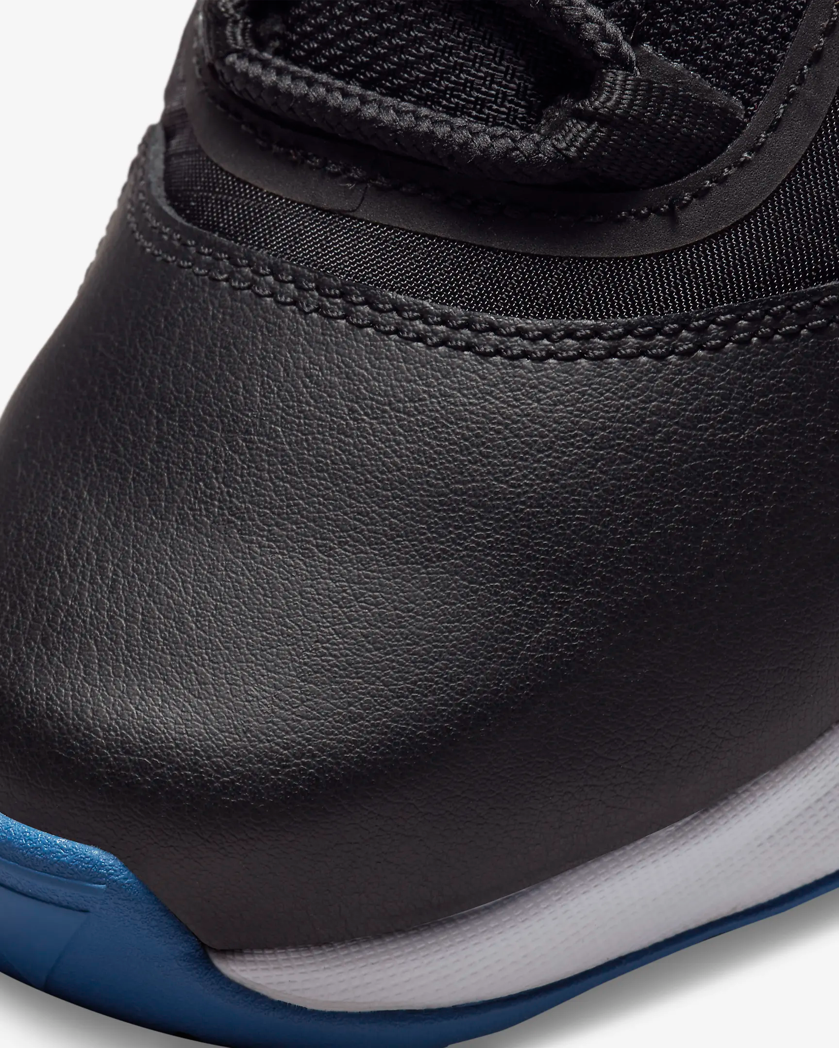 Pantofi sport Nike Jordan 11 Cmft Low EU 27.5- EU 35