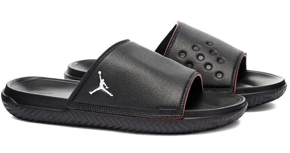 Slapi Nike Jordan Play EU 36 - EU 40