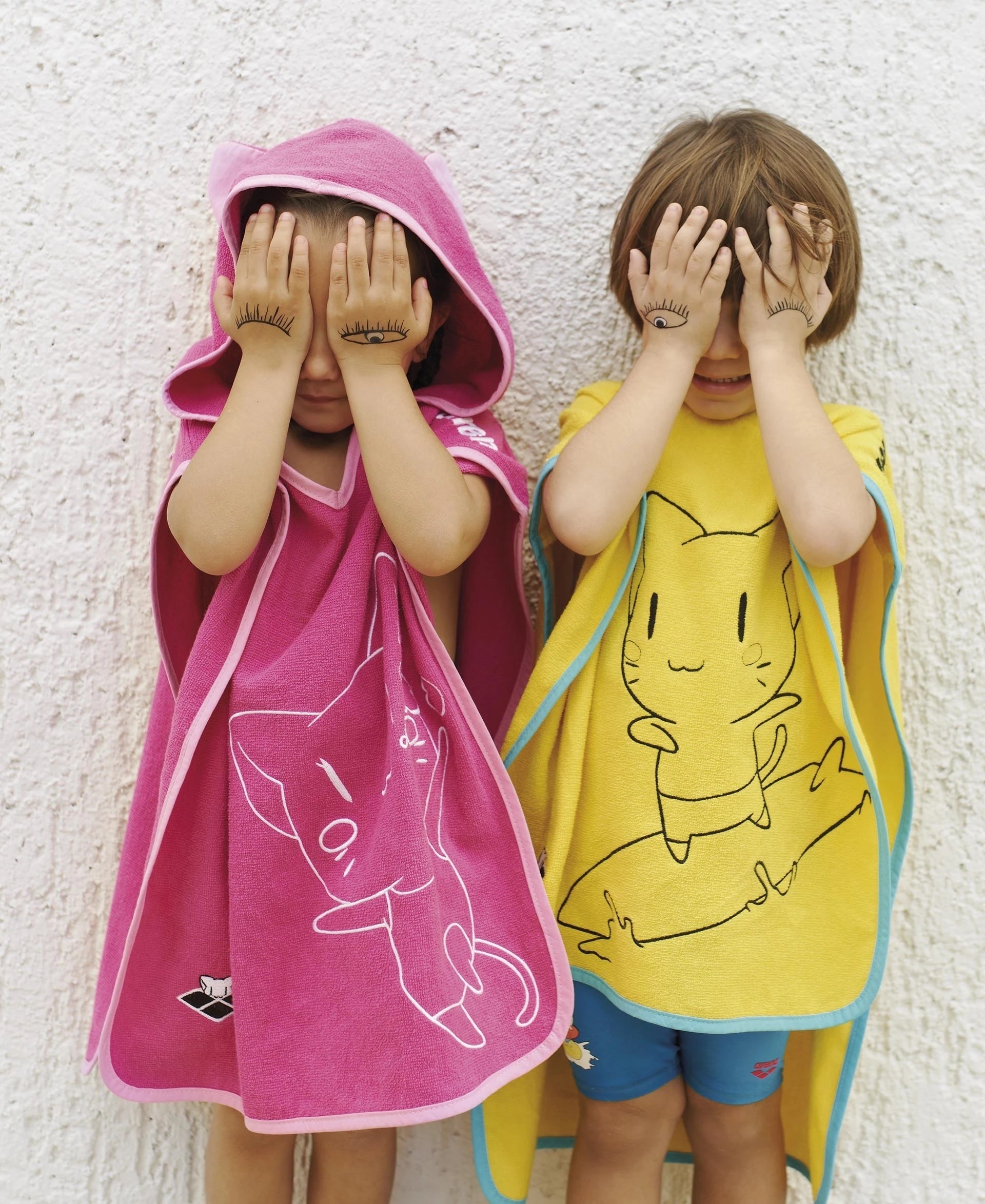 Prosop poncho FRIENDS PONCHO KIDS Arena 1- 5 ani