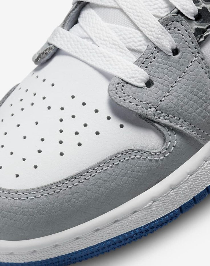 Pantofi sport Nike Air Jordan 1 Low SE EU 35.5- EU 38